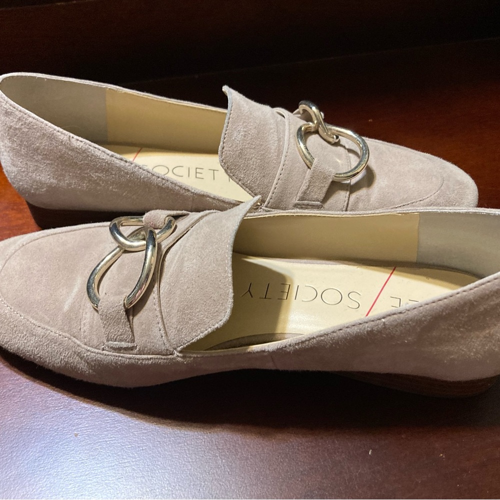 Sole Society suede dusty rose loafer with ring embellishment on top